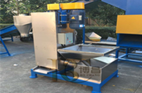 一款脫水率高達98%的立式脫水機設備